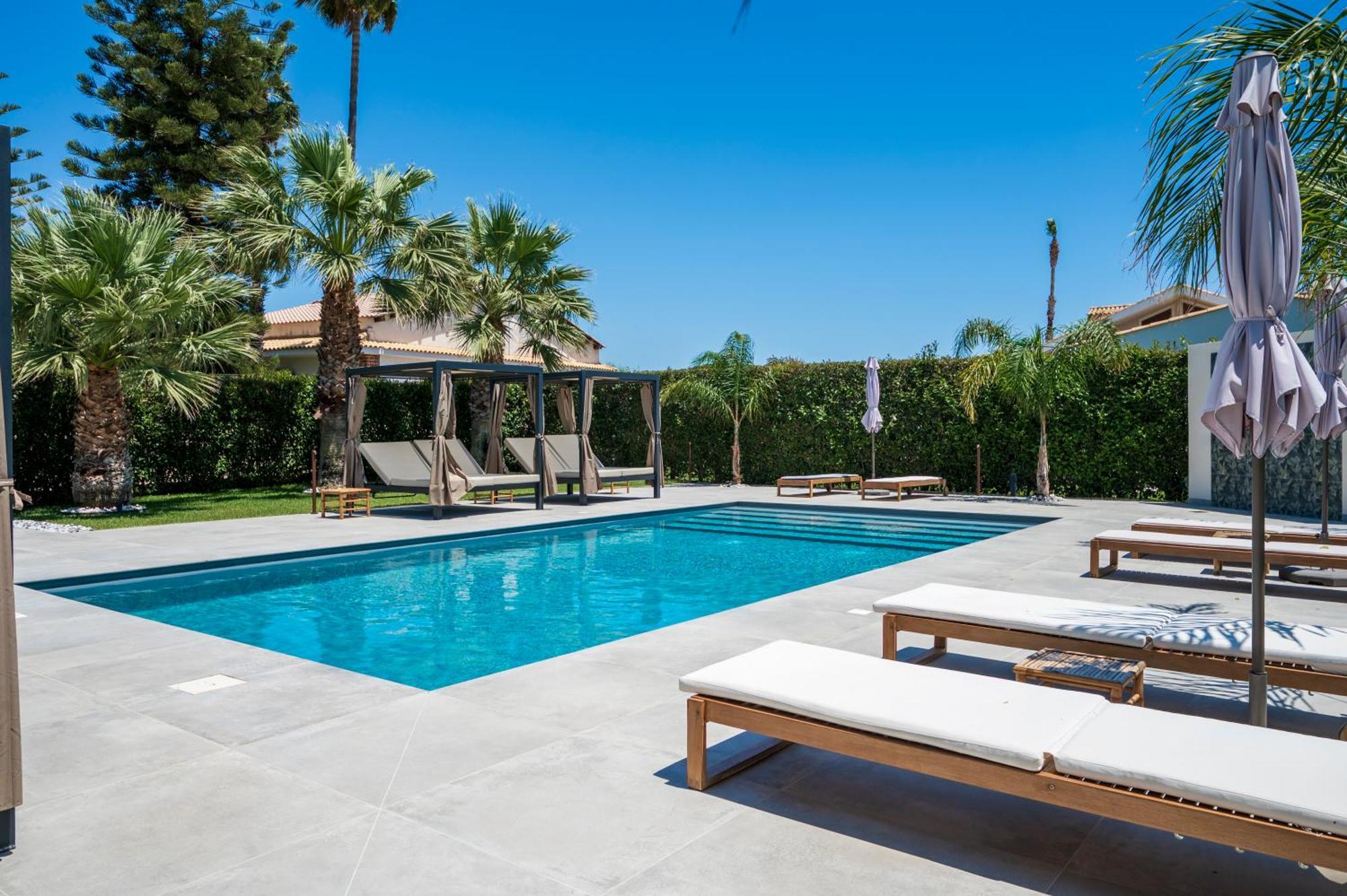 Villa Dolmen Beach อาโวลา ภายนอก รูปภาพ