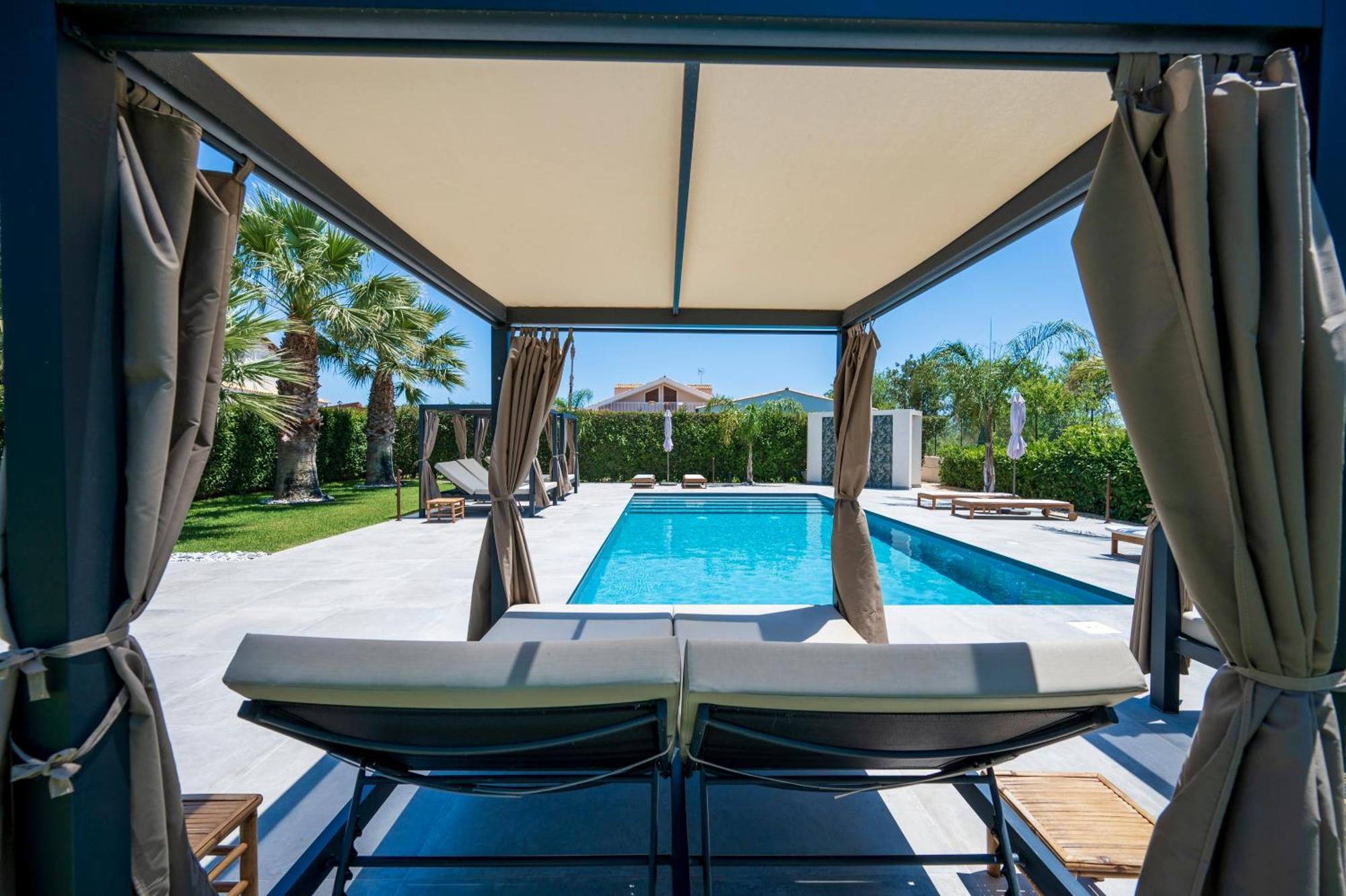 Villa Dolmen Beach อาโวลา ภายนอก รูปภาพ