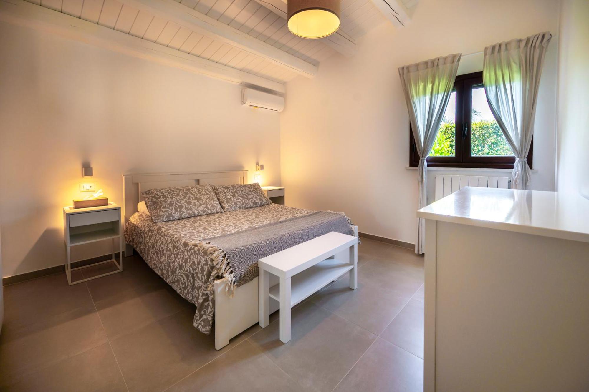 Villa Dolmen Beach อาโวลา ภายนอก รูปภาพ